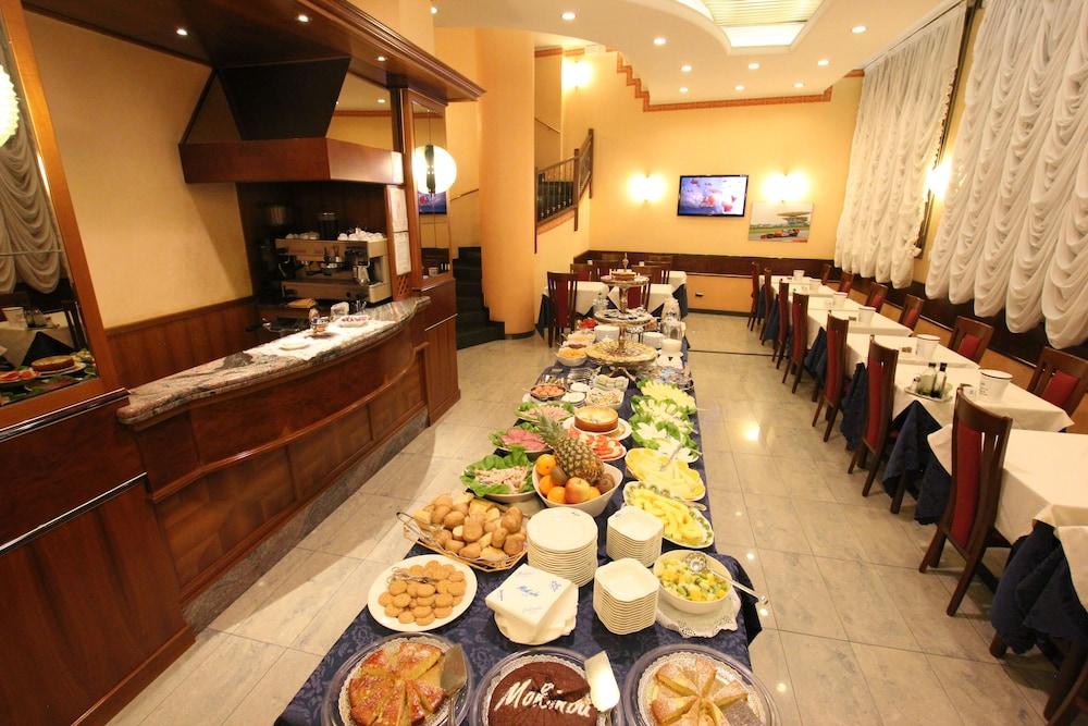Mokinba Hotels King Milano Exterior foto