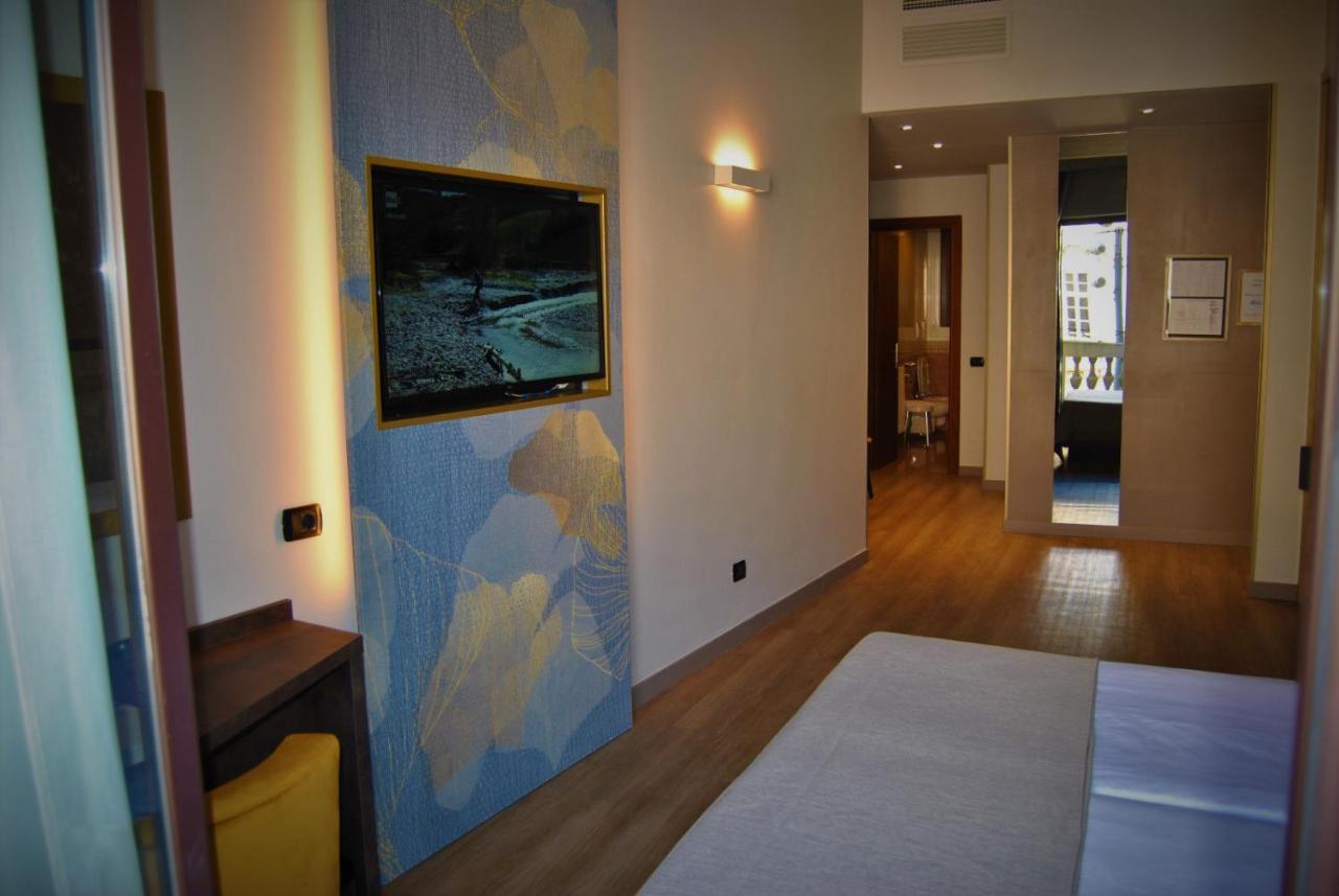 Mokinba Hotels King Milano Exterior foto