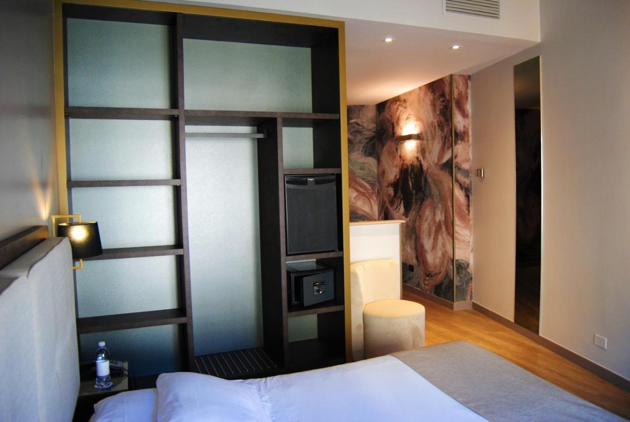 Mokinba Hotels King Milano Exterior foto